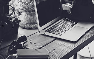 狗子28-【观察】美疫情愈发严峻 NBA铤而走险！想争冠先防疫